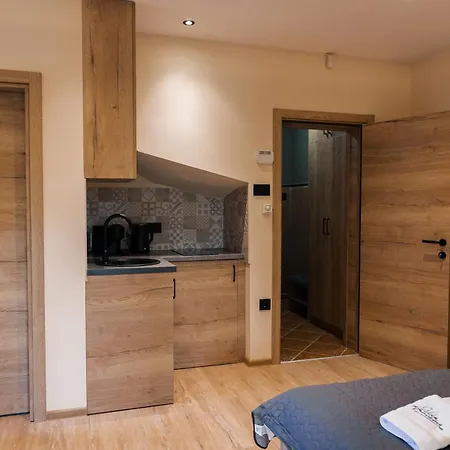 Apartment Harizma *
